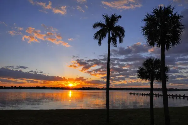 8200 Lakeshore Drive 202, Hypoluxo, FL 33462