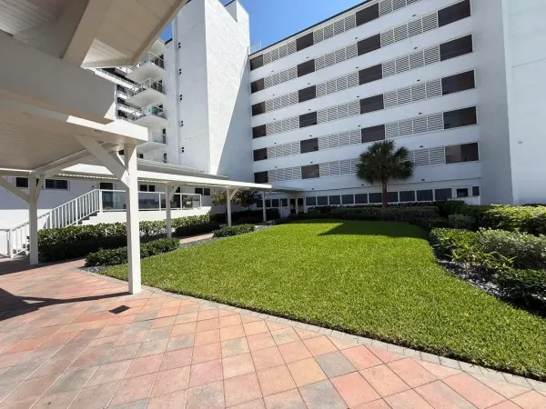 2909 S Ocean Boulevard 6a, Highland Beach, FL 33487