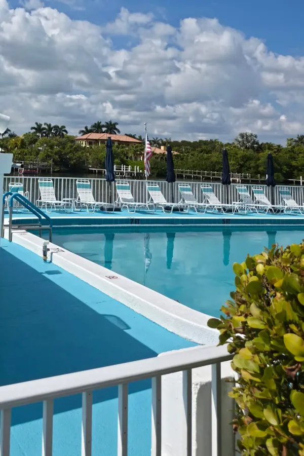 4001 S Ocean Boulevard 122, South Palm Beach, FL 33480