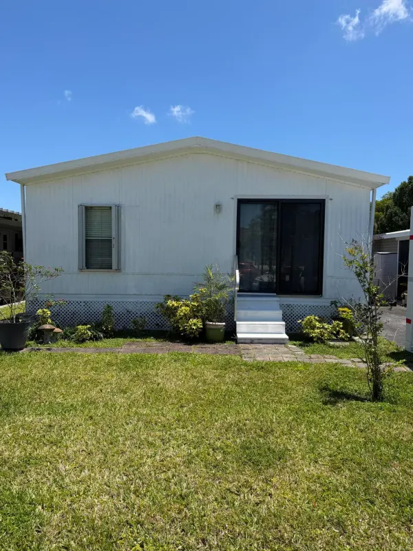 5310 SW 27th Terrace, Dania Beach, FL 33312