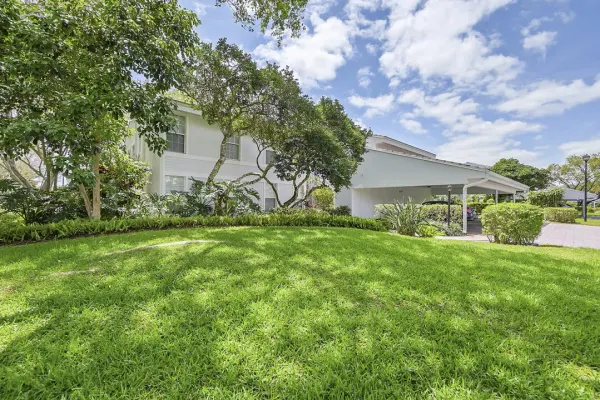 6245 Old Court Road 202, Boca Raton, FL 33433
