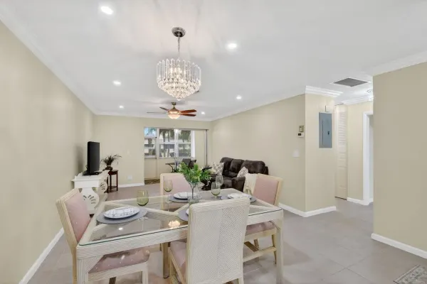 2787 Dudley Dr W Apt D, West Palm Beach, FL 33415