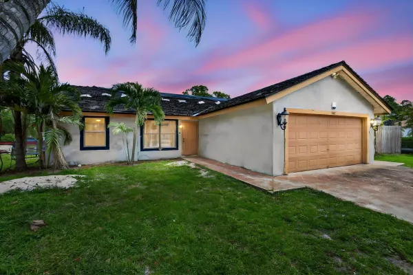 17851 62nd Road N, Loxahatchee, FL 33470