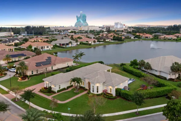 4830 W Sterling Ranch Circle, Davie, FL 33314