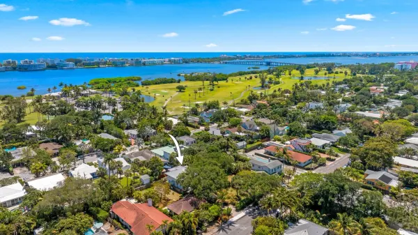 706 N Palmway A, Lake Worth Beach, FL 33460