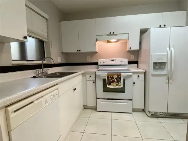 2967 Riverside Drive, Coral Springs, FL 33065