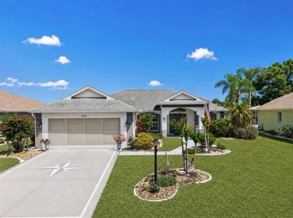 2240 W Del Webb Boulevard, Unit 163, Sun City Center, FL, 33573