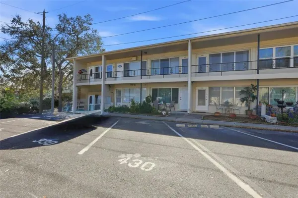 5664 40th Terrace N, Unit 430, Kenneth City, FL, 33709