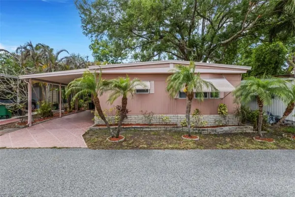 98 Cedar Elm Drive, Unit 32, Safety Harbor, FL, 34695