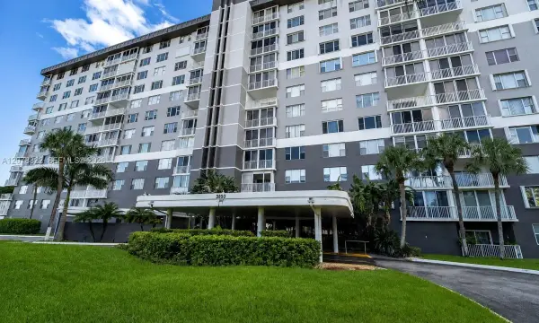 3850 Washington Street 314, Hollywood, FL 33021