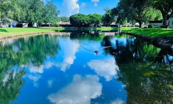 1531 NW 98th Avenue, Pembroke Pines, FL 33024
