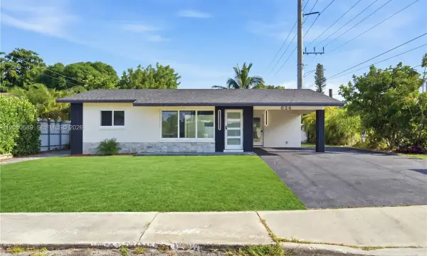 824 NW 29th Court, Wilton Manors, FL 33311