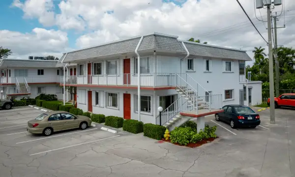2840 Lake Osborne Drive 111, Lake Worth, FL 33461